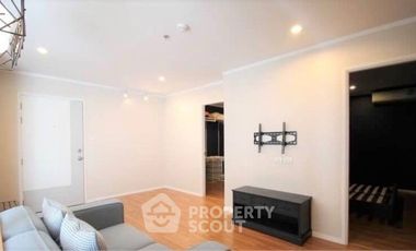 For sale 2 bedrooms condo in Huai Khwang, Bangkok