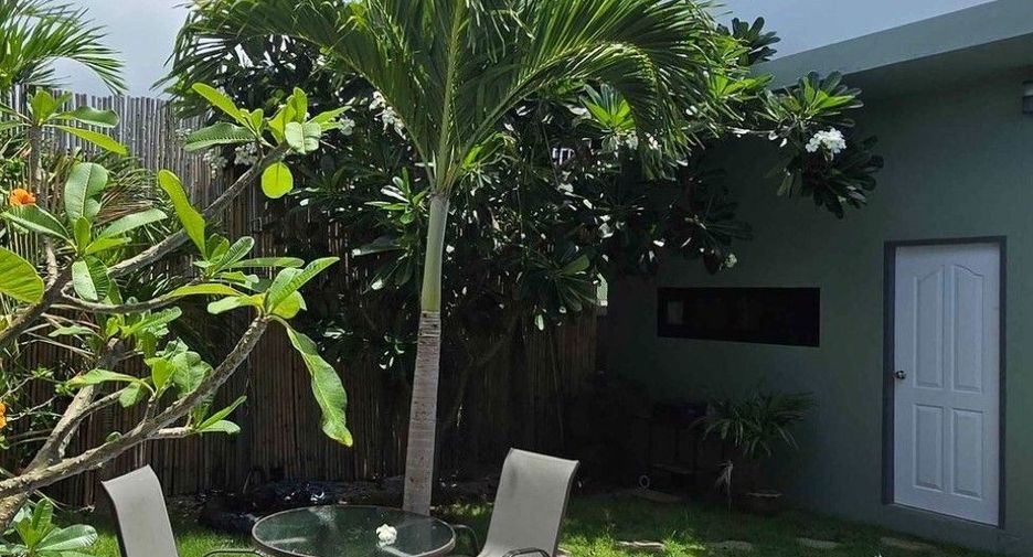 For rent 2 bedrooms house in Mueang Phuket, Phuket