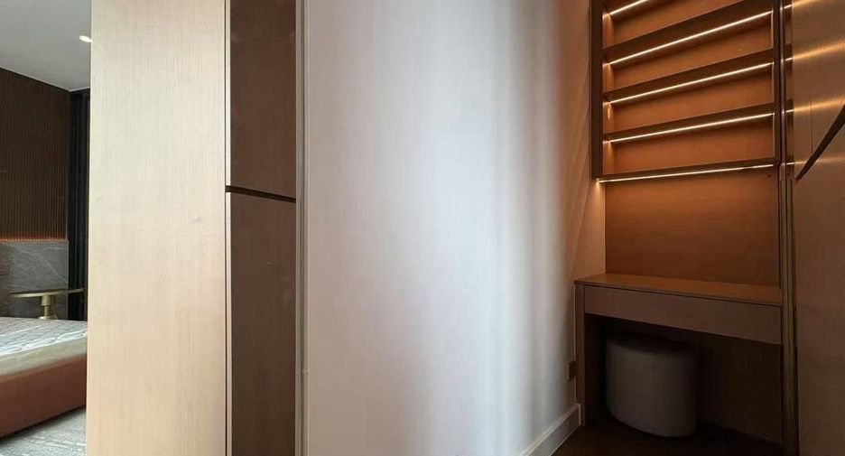Condo en alquiler de 1 habitaciones en Sathon, Bangkok