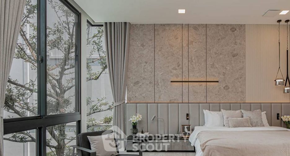 For rent and for sale 5 bedrooms house in Saphan Sung, Bangkok