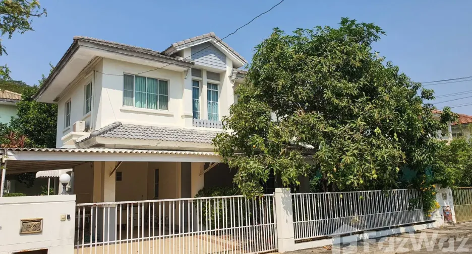Casa en venta y en alquiler de 3 habitaciones en Lam Luk Ka, Pathum Thani