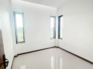 For sale 3 bedrooms house in Nong Khae, Saraburi