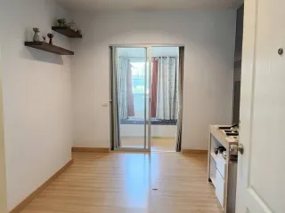 For sale 1 bed condo in Mueang Pathum Thani, Pathum Thani