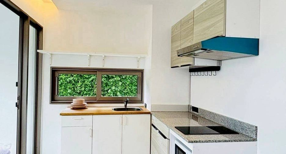 For rent and for sale 3 bedrooms townhouse in Chatuchak, Bangkok
