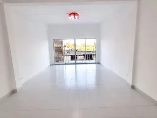À vendre 2 chambres maison de ville à Sam Phran, Nakhon Pathom