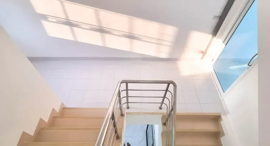 Reihenhaus zum Kauf mit 2 Zimmer in Sam Phran, Nakhon Pathom