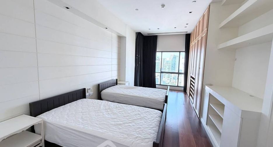 For rent and for sale 3 bedrooms condo in Watthana, Bangkok