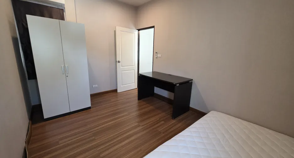 For rent 3 bedrooms house in Ban Khai, Rayong