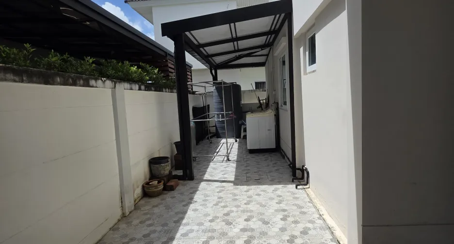 For rent 3 bedrooms house in Ban Khai, Rayong