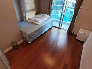 For sale 3 bedrooms condo in Huai Khwang, Bangkok