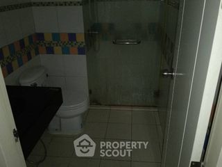 For sale 2 bedrooms condo in Yan Nawa, Bangkok