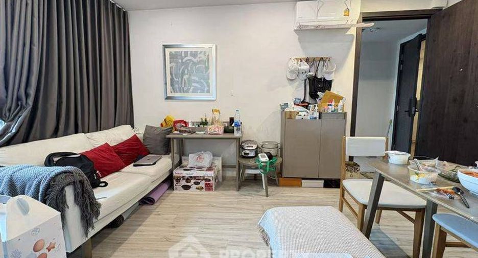 For sale 2 bedrooms condo in Huai Khwang, Bangkok