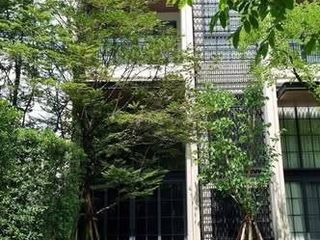 Reihenhaus zur Miete und zum Kauf mit 4 Zimmer in Watthana, Bangkok