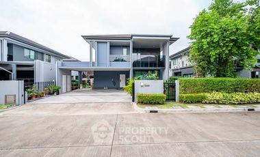 For rent and for sale 4 bedrooms house in Bang Kapi, Bangkok
