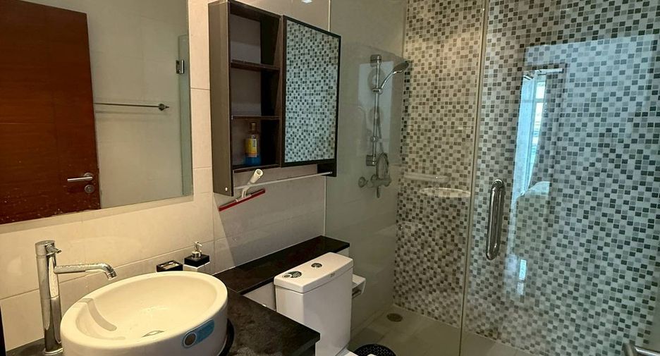 Condo en venta de 2 habitaciones en Watthana, Bangkok