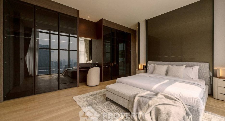 For sale 4 bedrooms condo in Ratchathewi, Bangkok