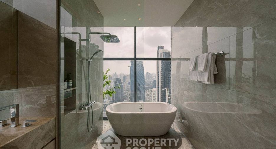 For sale 4 bedrooms condo in Ratchathewi, Bangkok
