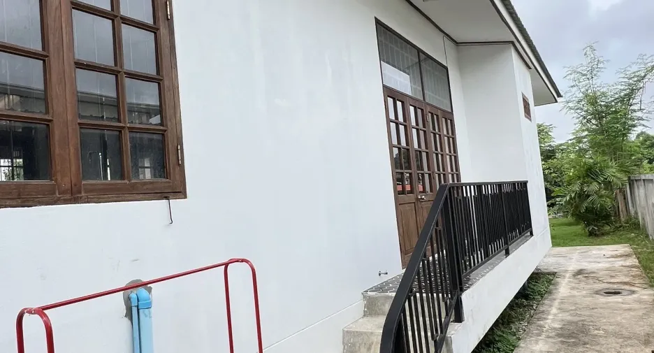 Casa en alquiler de 2 habitaciones en Mae Sot, Tak