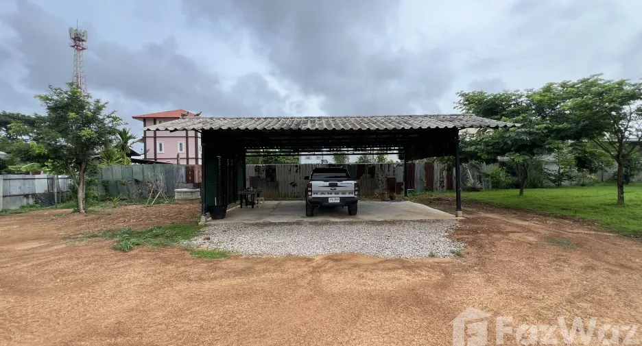 Casa en alquiler de 2 habitaciones en Mae Sot, Tak