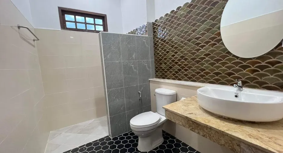 Casa en alquiler de 2 habitaciones en Mae Sot, Tak