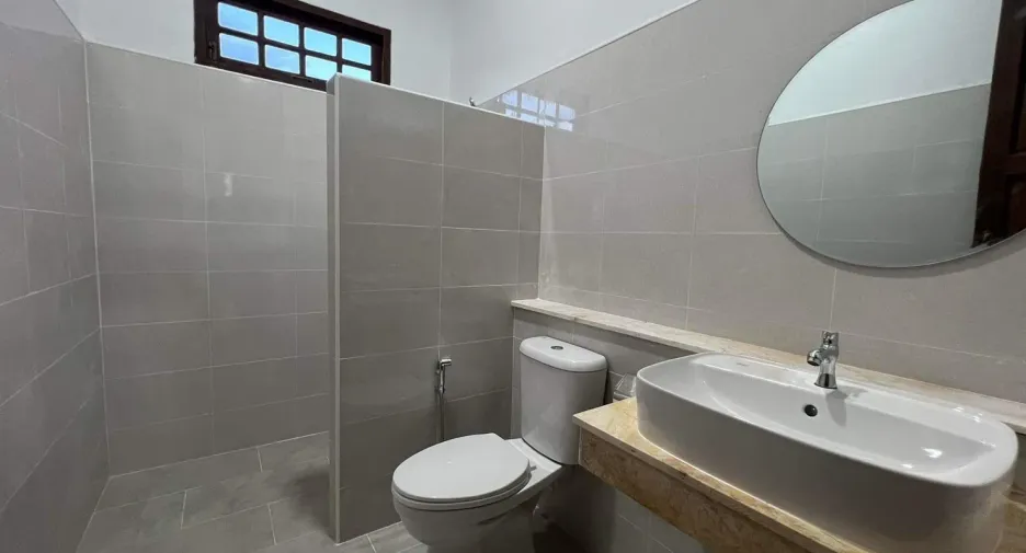 Casa en alquiler de 2 habitaciones en Mae Sot, Tak