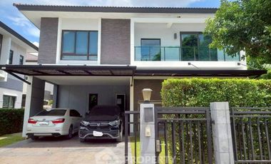 Haus zur Miete und zum Kauf mit 4 Zimmer in Prawet, Bangkok