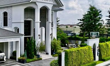 Casa en venta de 5 habitaciones en Lat Krabang, Bangkok