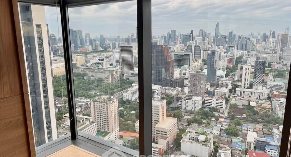 For sale 4 bedrooms condo in Ratchathewi, Bangkok