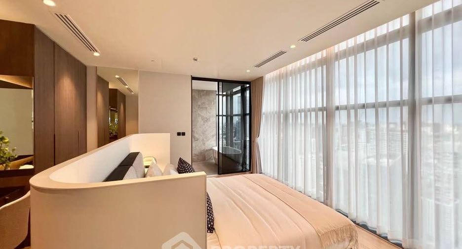 For sale 4 bedrooms condo in Ratchathewi, Bangkok