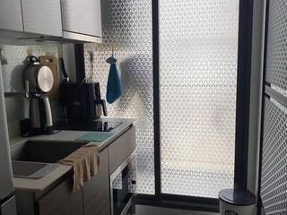 Продажа 1 кровать кондо в Банг Пхлат, Бангкок