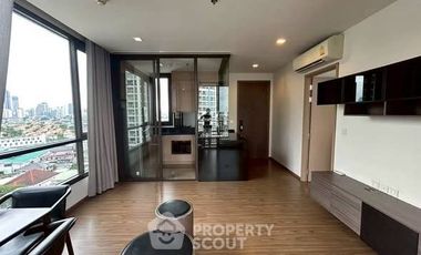 For sale 1 bed condo in Khlong Toei, Bangkok