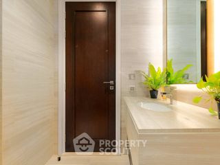 Condo en venta de 3 habitaciones en Khlong Toei, Bangkok