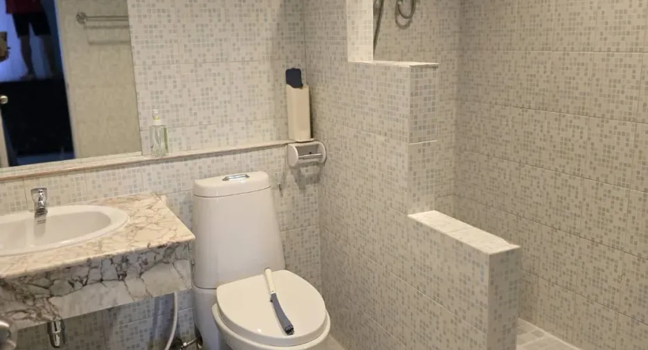 Haus zur Miete mit 4 Zimmer in Mueang Nonthaburi, Nonthaburi