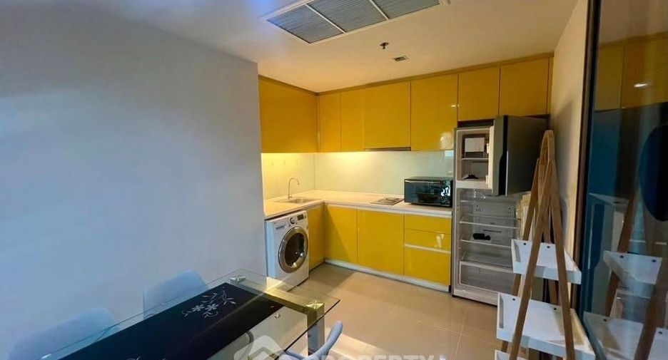 For sale 2 bedrooms condo in Yan Nawa, Bangkok
