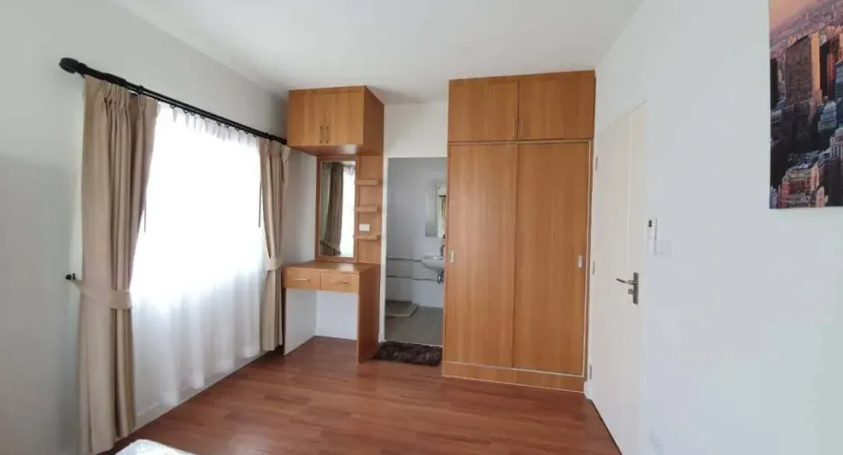 For rent 3 bedrooms house in Mueang Khon Kaen, Khon Kaen