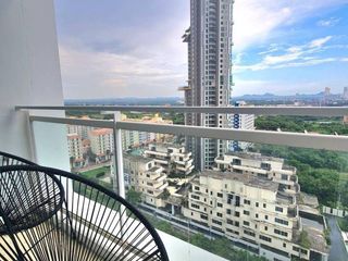 For rent and for sale 3 bedrooms condo in Bang Lamung, Chonburi