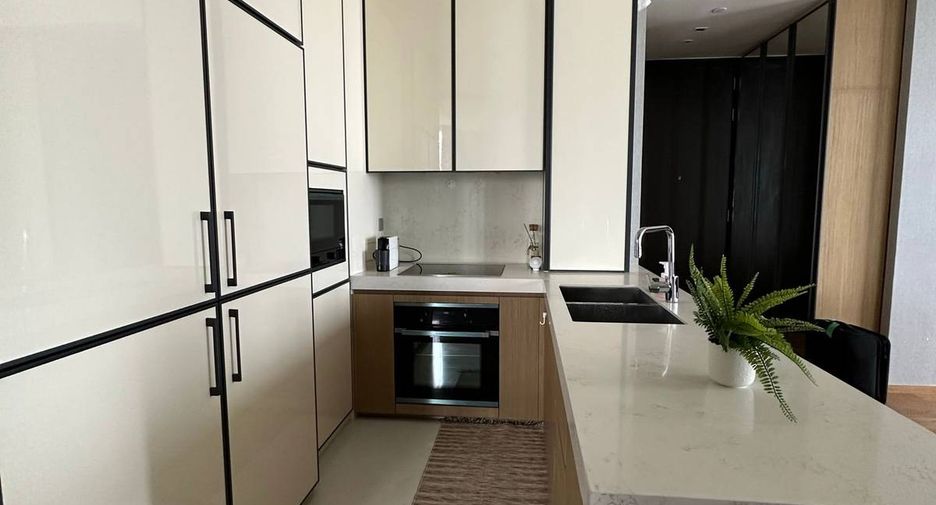 ขาย 3 ห้องนอน คอนโด ใน คลองเตย, กรุงเทพฯ