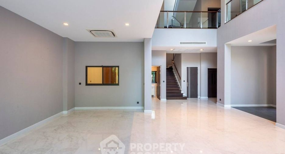 For sale 5 bedrooms house in Lak Si, Bangkok