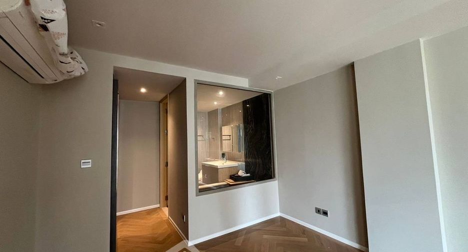 For sale 2 bedrooms condo in Watthana, Bangkok