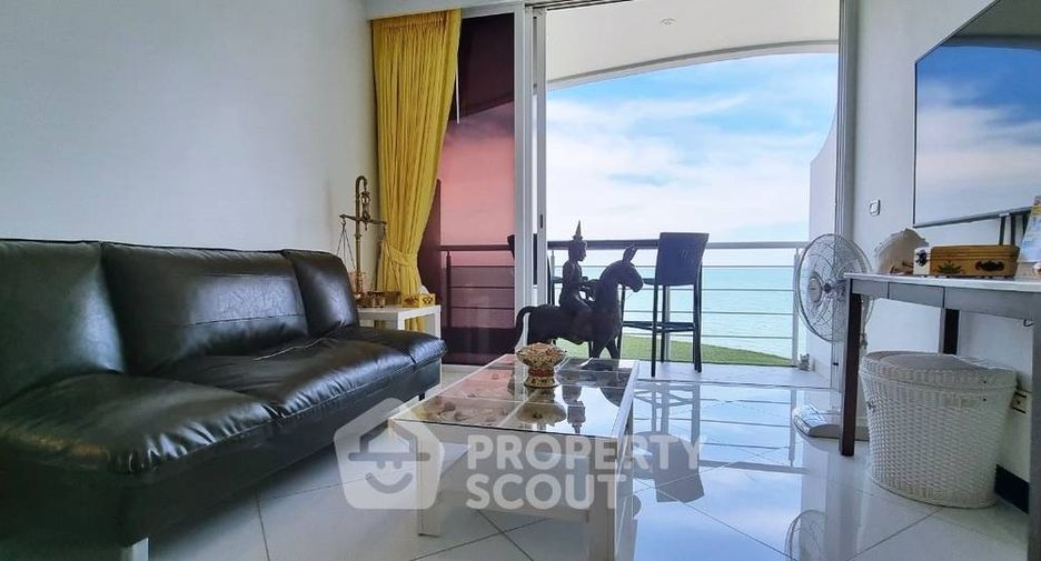 À vendre 3 chambres condo à Na Jomtien, Pattaya