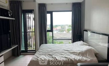 À vendre 1 chambre condo à Khlong Toei, Bangkok