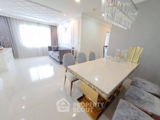 Condo en venta de 2 habitaciones en Chatuchak, Bangkok