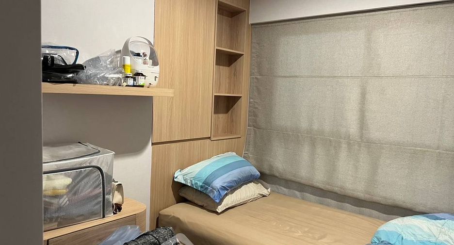For sale 2 bedrooms condo in Bang Phlat, Bangkok