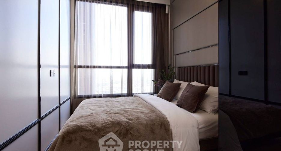 For sale 3 bedrooms condo in Watthana, Bangkok