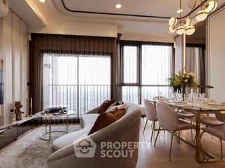 For sale 3 bedrooms condo in Watthana, Bangkok