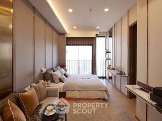 For sale 3 bedrooms condo in Watthana, Bangkok