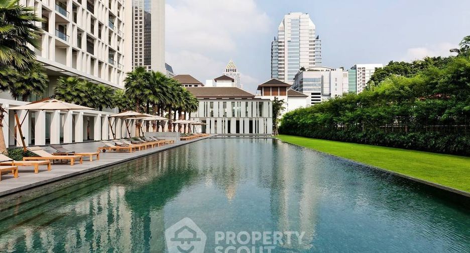 For sale 3 bedrooms condo in Sathon, Bangkok