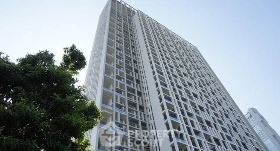 For sale 3 bedrooms condo in Sathon, Bangkok