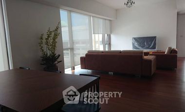 For sale 2 ベッドルーム condo in Pathum Wan, Bangkok