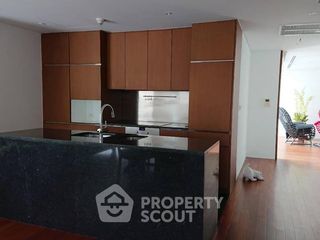 For sale 2 bedrooms condo in Pathum Wan, Bangkok